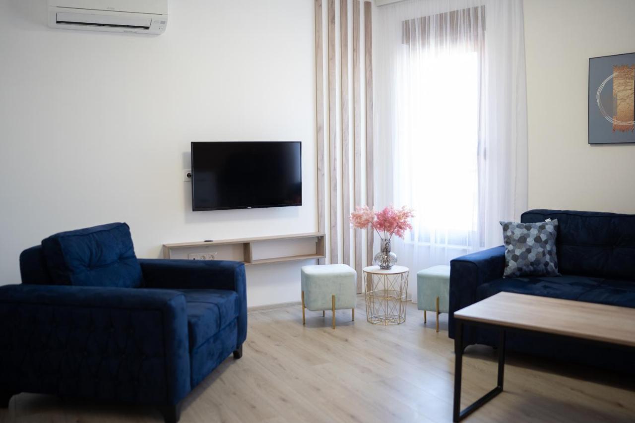 Apartments And Rooms Smile モスタル エクステリア 写真